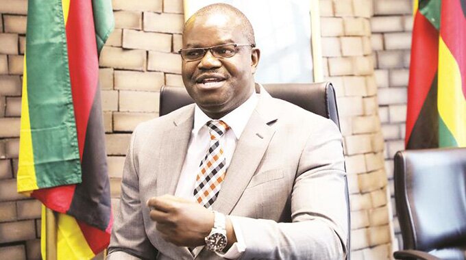 Govt warns corrupt lawyers