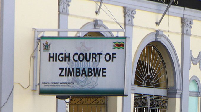 Honeymoon over for 1 000 convicts